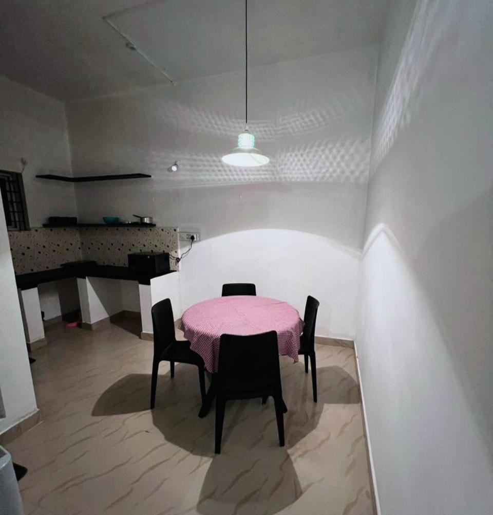 فيلا Hegde Residency Chikmagalūr المظهر الخارجي الصورة